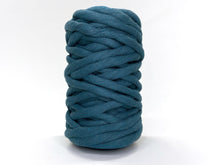 Load image into Gallery viewer, 12 mm Recycled Supersoft Chunky String