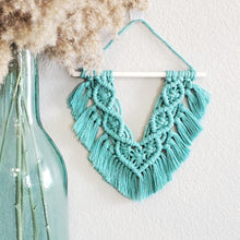 Load image into Gallery viewer, Beginner macrame wall hanging kit. Craft kits for adults and kids. Bohemian home and wall decor diy kit