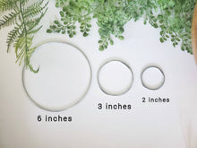 Load image into Gallery viewer, Metal ring hoops. Macrame and craft supplies