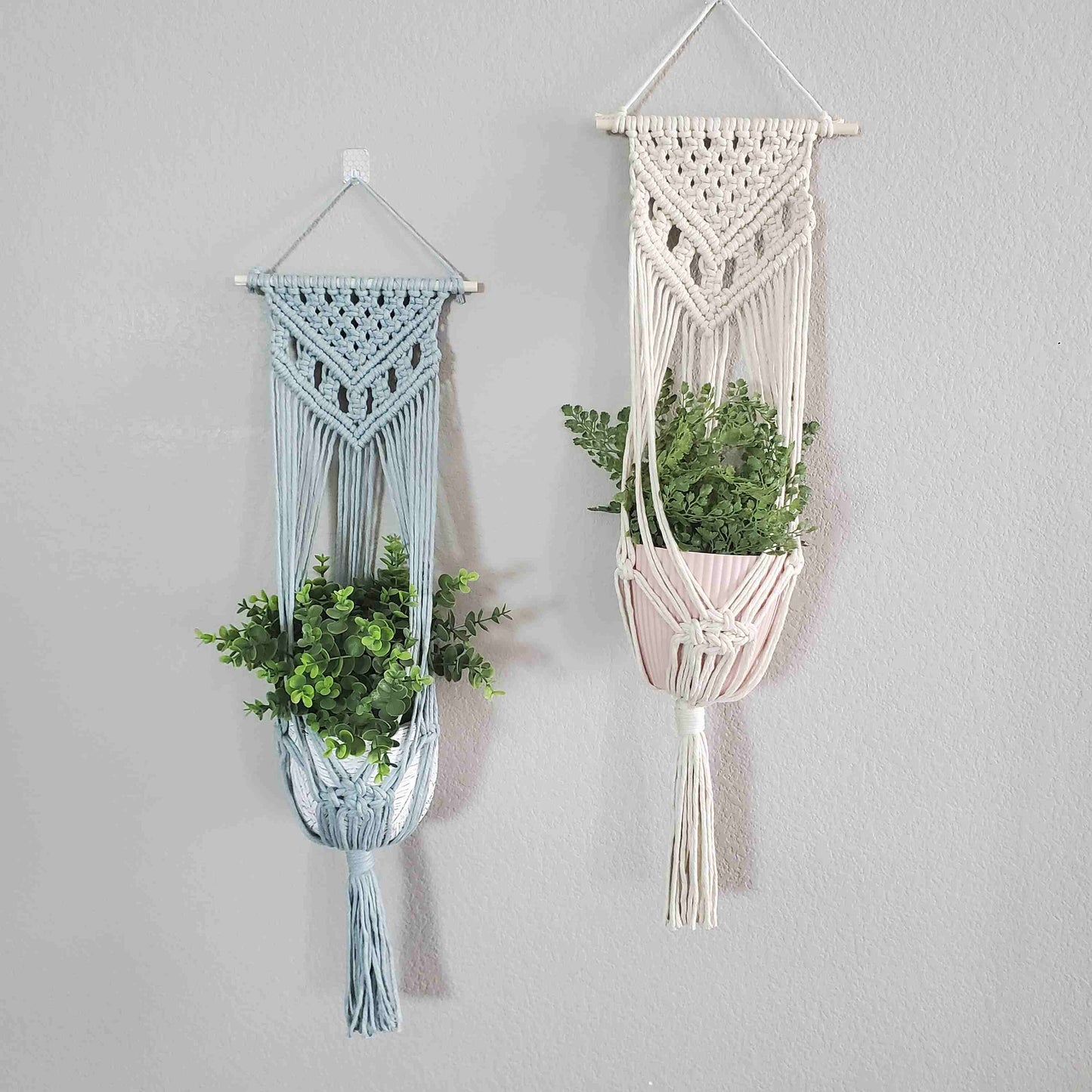 Beginner macrame plant hanger kit. Craft kits for adults and kids. Bohemian home and wall decor diy kit.