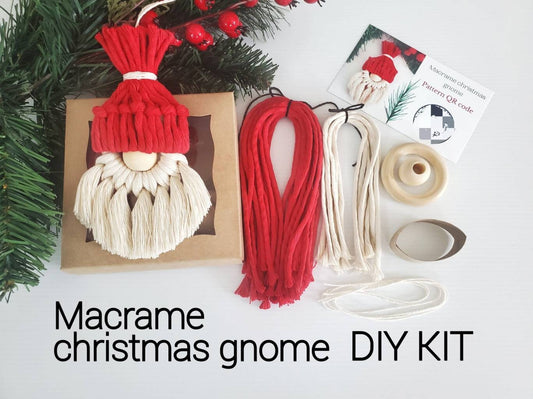 Macrame gnome Christmas ornament DIY kit. Macrame santa pattern. Macrame gnome pattern. Macrame christmas pattern and kit